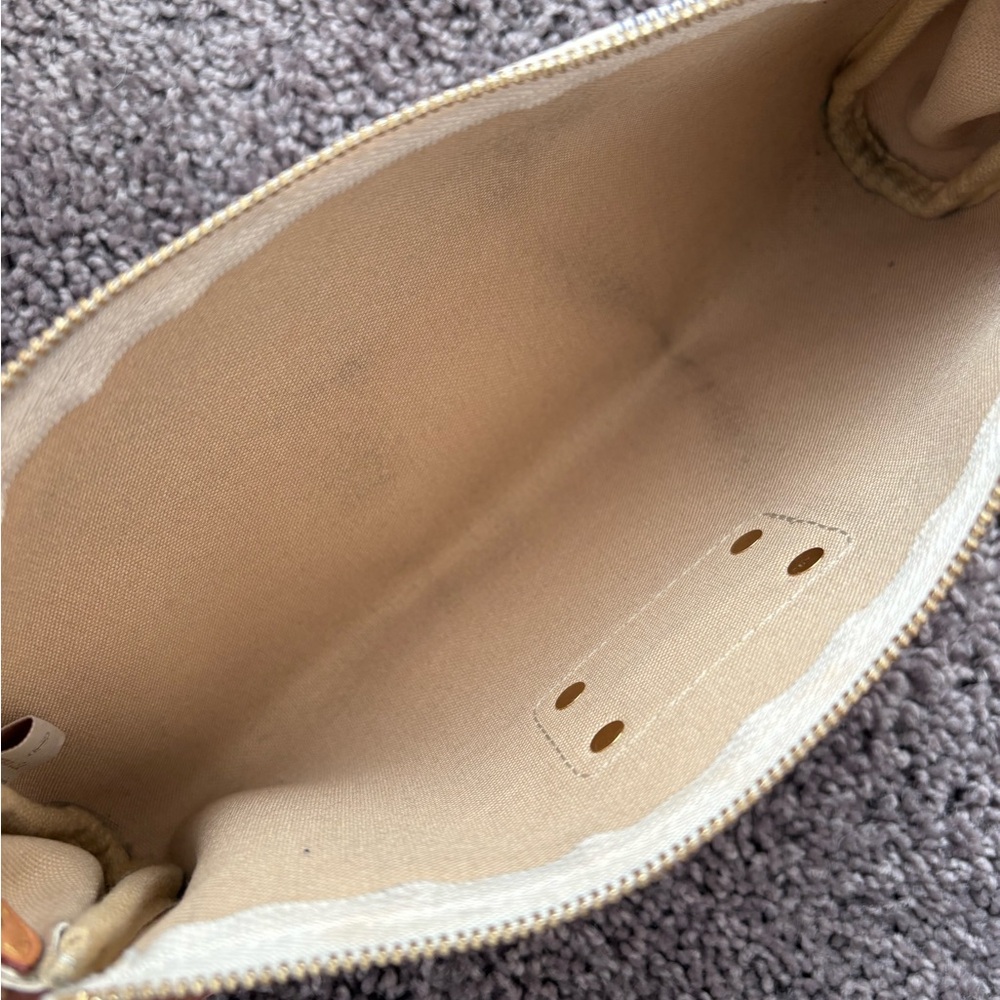 Louis Vuitton Damier Eva Clutch - Picture 2 of 6